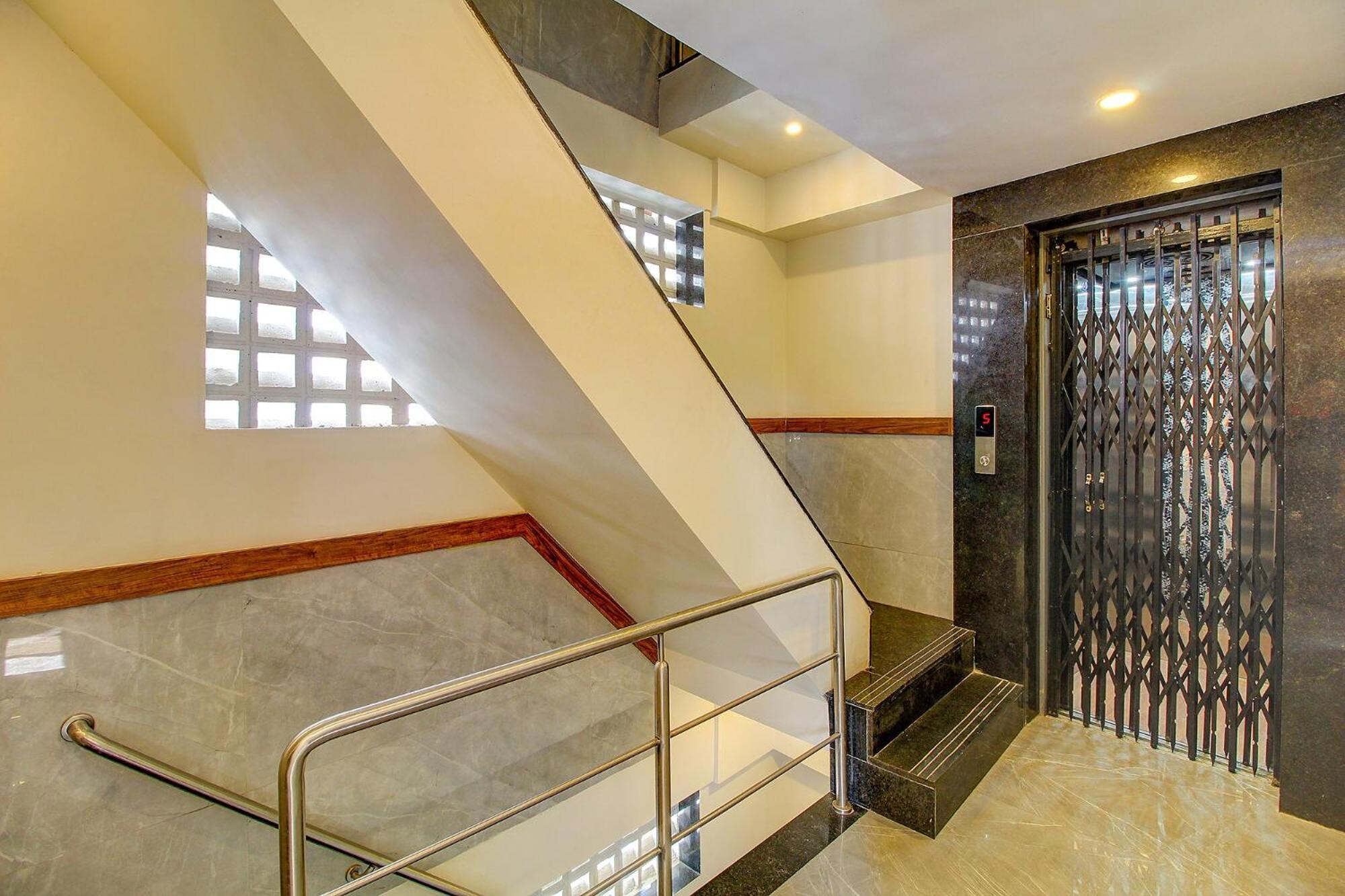 Fabhotel Peninsula - Nr Csmt Station Bombay Extérieur photo